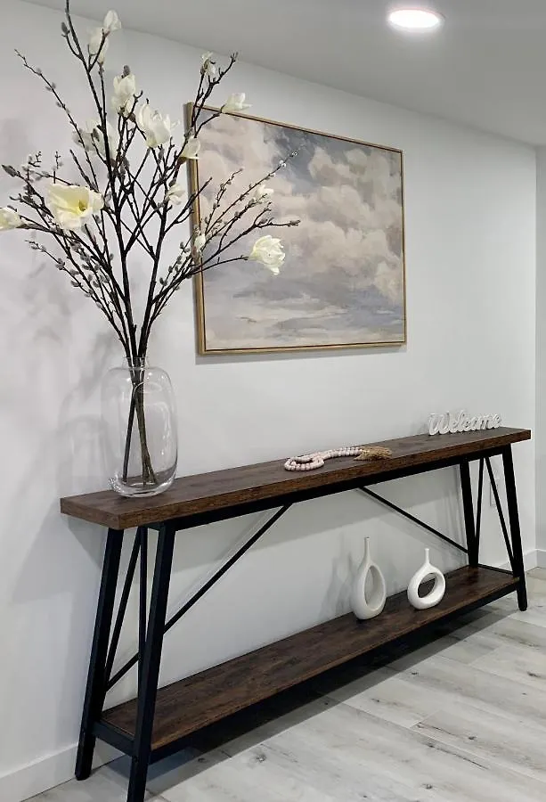 Best Location In Charming Downtown Ballard! Rare Find! Seattle Holiday home